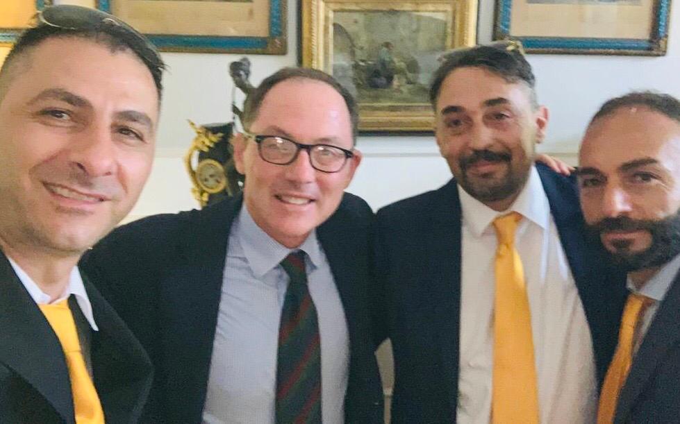 Il primo sindacato dell’esercito, “Libera Rappresentanza dei Militari”, incontra il sindaco di Napoli Luigi De Magistris