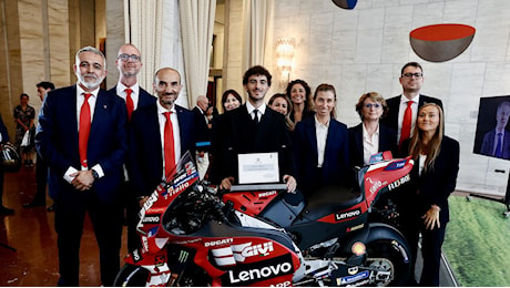 Bagnaia e Bezzecchi ambasciatori del motociclismo
