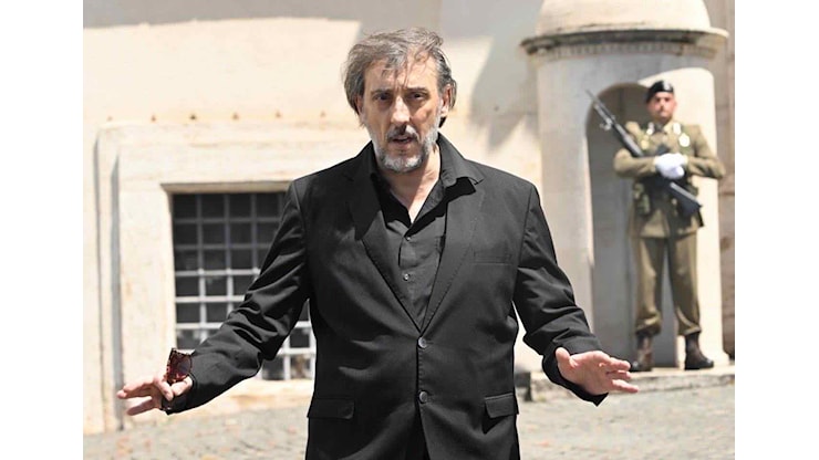 Massimo Ceccherini salvato da un amico (e la sua compagna). I debiti azzerati e il recupero dalla ludopatia: cosa ha deciso il tribunale - Open