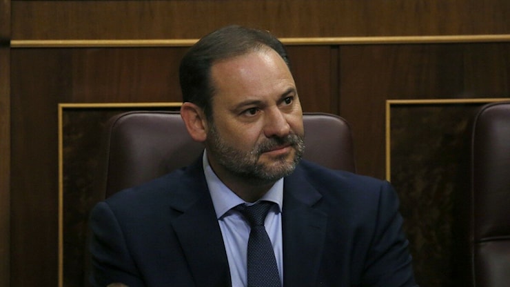 Spagna, l’ex braccio destro di Sánchez condannato a 24 anni e 3 mesi per corruzione - Il Fatto Quotidiano