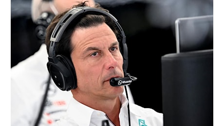 Toto Wolff difende Antonelli: “Nessun favore a Mercedes, accuse senza senso”