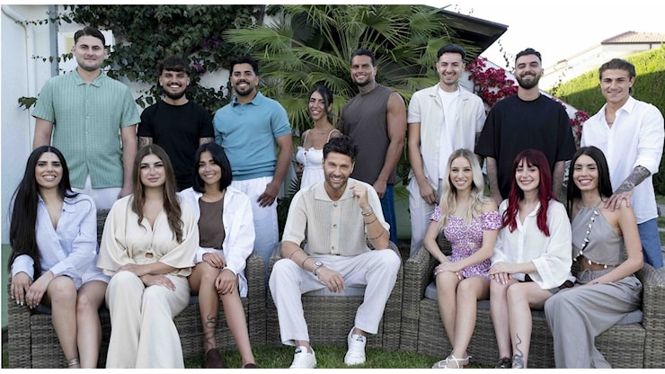 Temptation Island, anticipazioni: allarme esodo, quattro coppie pronte a lasciare subito. Filippo Bisciglia: «Preparate i fazzoletti» - Il Messaggero