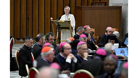 Amoris laetitia, il Papa ascolta le famiglie: matrimoni in calo