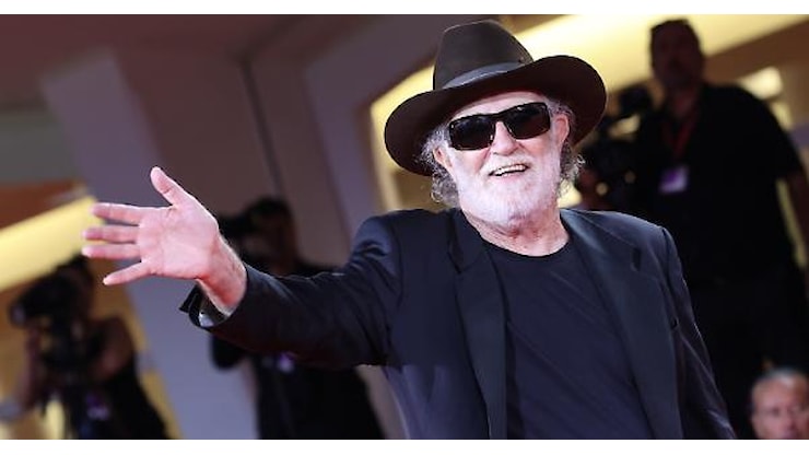 Francesco De Gregori e la libertà di non essere schierati (soprattutto da una parte) - Il Timone