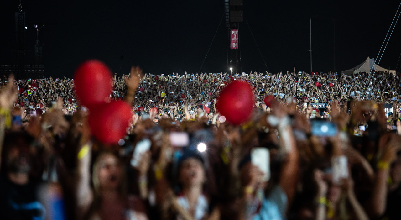 Gli “ultimi” e quell’intimismo di massa che trasforma la fragilità in un tesoro