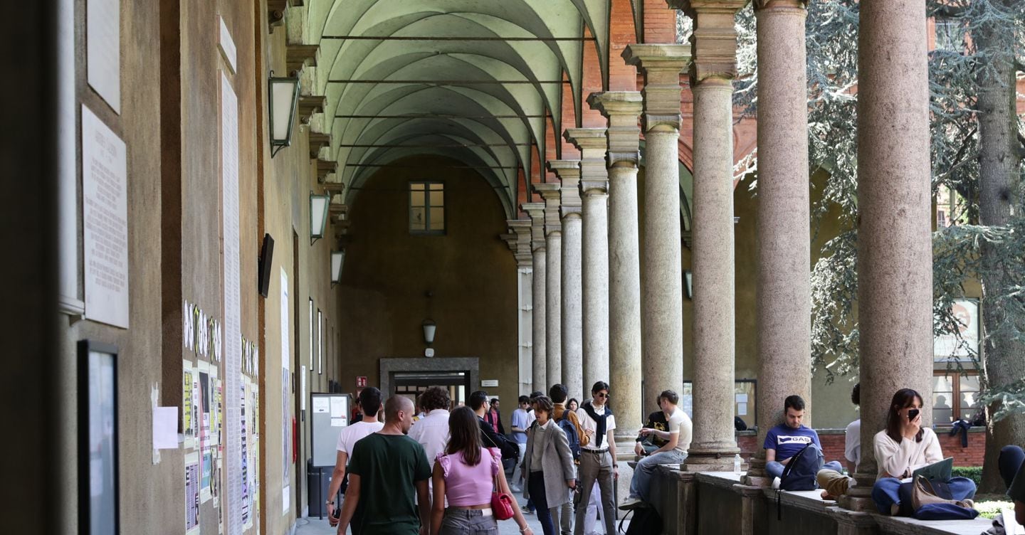 IL SOLE 24 ORE * SCUOLA: «UNIVERSITÀ, STOP ALL’ABILITAZIONE SCIENTIFICA NAZIONALE: IL DDL BERNINI È LEGGE»