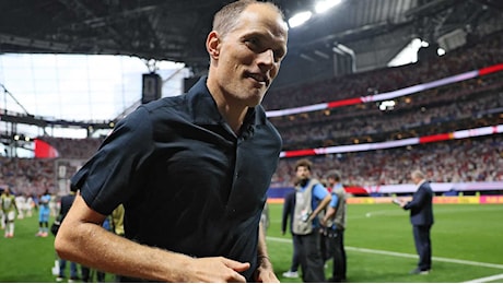 Tuchel resta in Inghilterra, la clausola nel contratto lo blocca fino al 2028. E sul futuro spunta il retroscena Guardiola