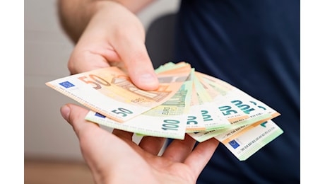 Economia sommersa in Italia a 218,2 miliardi, lavoro irregolare sale a 3,27 milioni