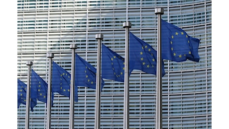 Smartwatch con batteria sostituibile? L’Ue fa marcia indietro: ecco le nuove eccezioni