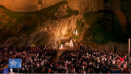 Papa Leone XIV a Lourdes prega per una società giusta e fraterna
