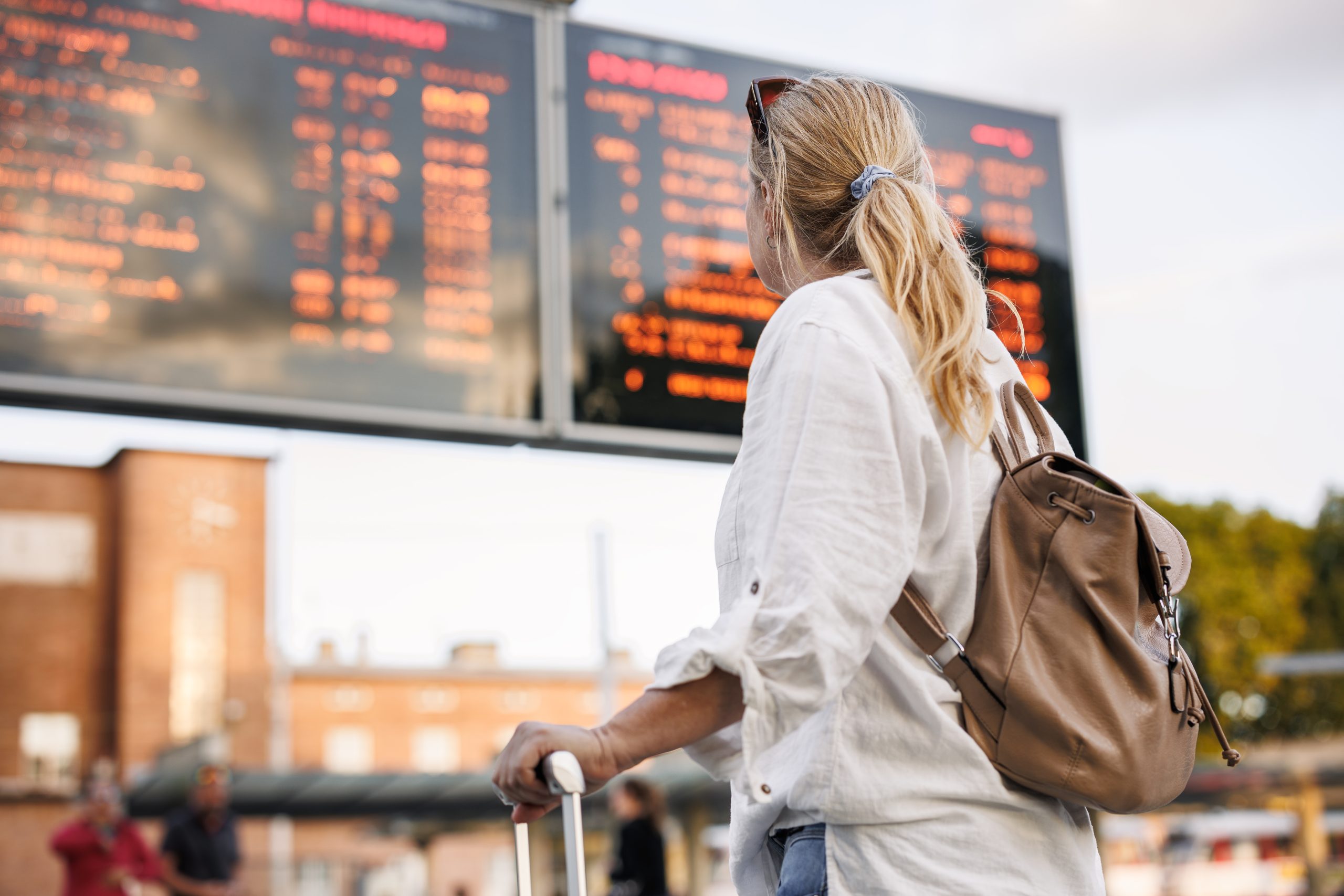 Sciopero treni 24 luglio 2026, disagi in tutta Italia: orari, fasce garantite e rimborsi