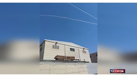 Tgcom24: L'Idf intercetta frammenti di missili iraniani su Eilat Video