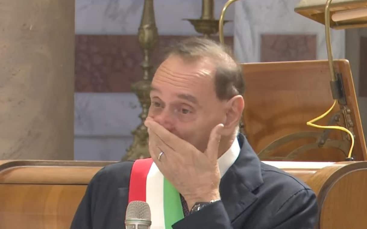Mastella e la malattia: quando ci “consegniamo” agli altri