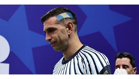 Il muro dell'Aston Villa e la strategia della Juventus: il futuro del Dibu Martinez è ancora tutto da scrivere