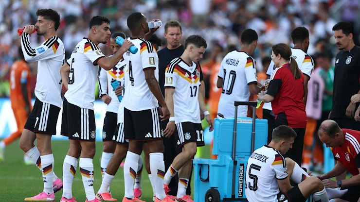 Dai due tempi ai quattro quarti: ecco come l’hydration break sta cambiando il calcio - La Gazzetta dello Sport