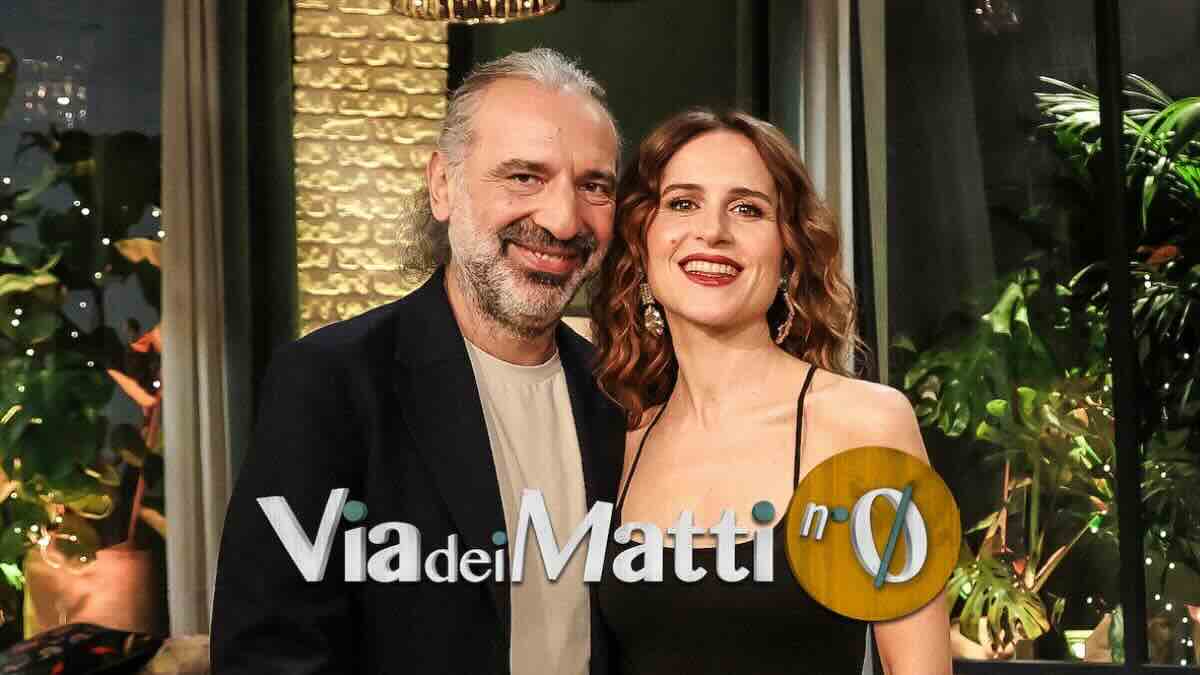 Via dei Matti chiude tra lo stupore di Bollani e Cenni: “Non sappiamo perché”. La Rai replica e parla di un nuovo progetto