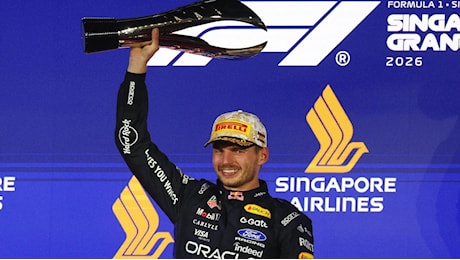 Verstappen vince a Singapore, Antonelli ha il primo match-point iridato