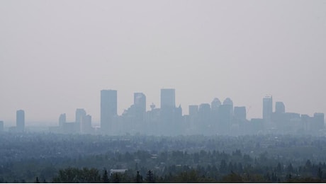 Il fumo degli incendi in Canada soffoca pure il Nordest degli USA