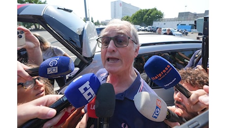 Roggero in carcere, la famiglia riapre la gioielleria. La moglie: «Sogno bruttissimo, spero che Mario torni da noi»