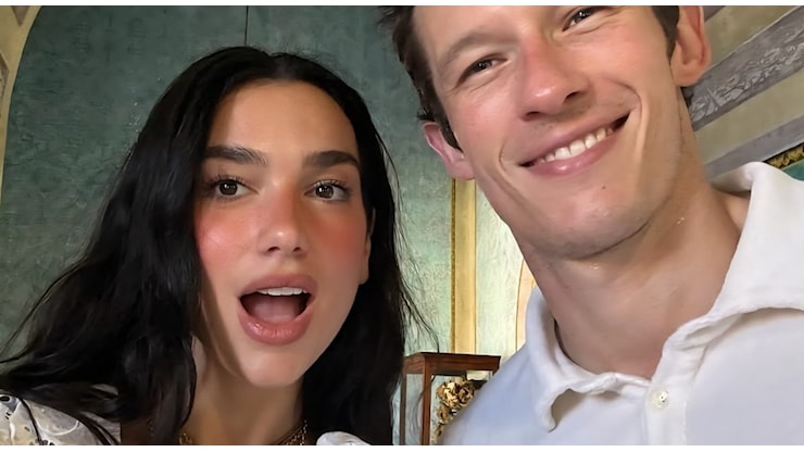 Callum Turner e Dua Lipa si sono sposati a Londra (con 8 invitati). Ora la festa per le nozze a Palermo: 300 ospiti, 26 abiti e la wedding planner di Ferragni - Corriere Adriatico