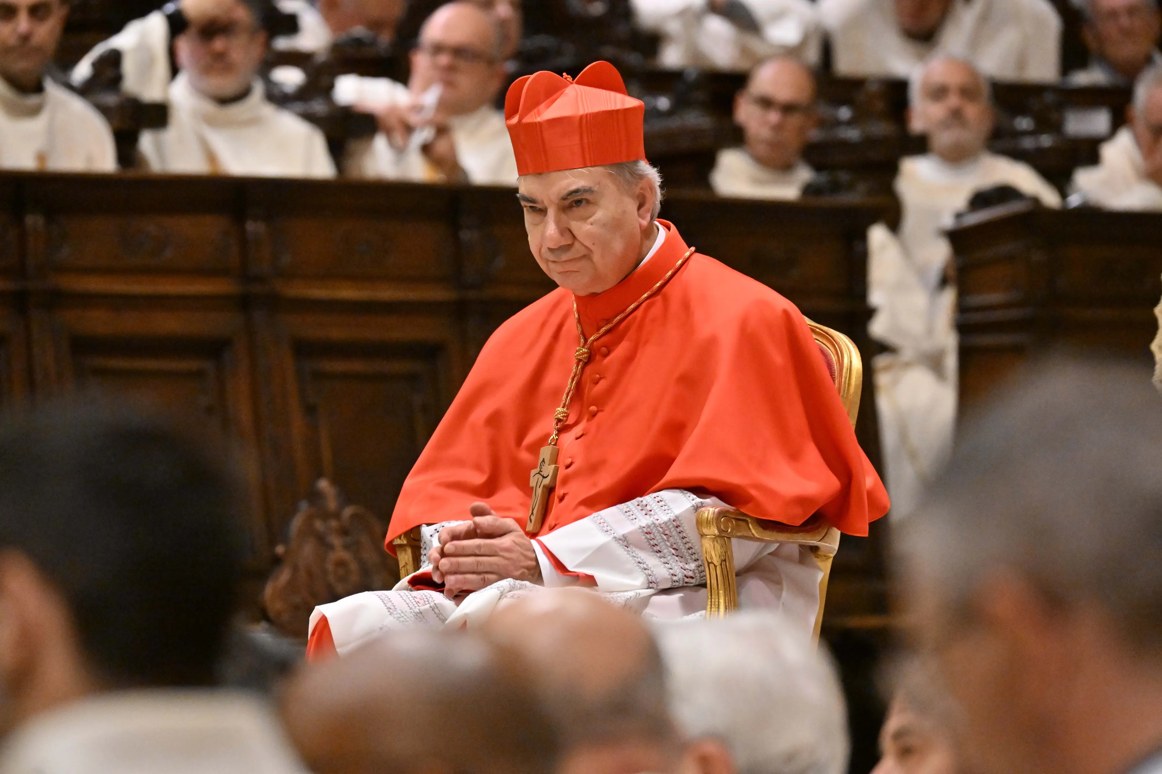 «Il male ha imparato le buone maniere»: il grido del cardinale Battaglia scuote le coscienze · LaC News24