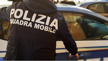 Padova, violenza sessuale su un 13enne nel bagno del bar: arrestato un 40enne