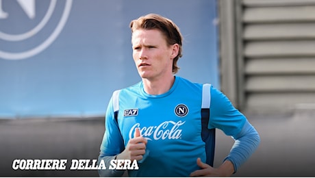 Napoli, McTominay ottiene l'idoneità sportiva e rientra in gruppo