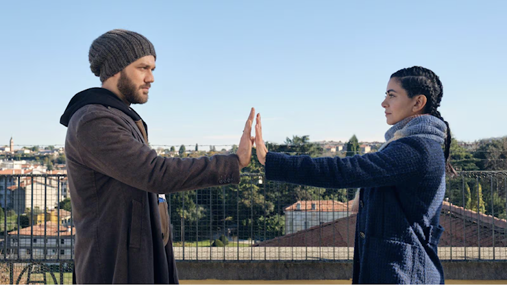 Meglio tardi che mai: trama, cast e curiosità del film di Giuseppe Curti in onda su Rai 1 - La Gazzetta dello Sport