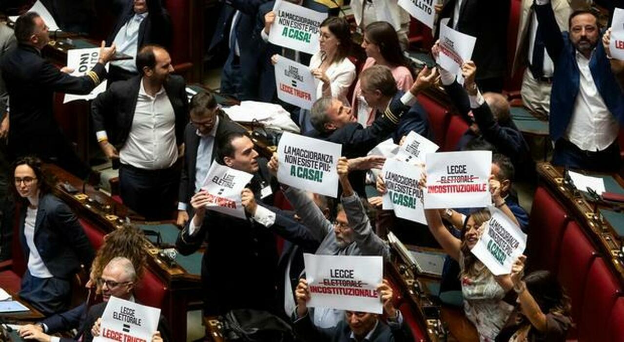 Preferenze, la mediazione di La Russa: inserire al Senato l’alternanza di genere