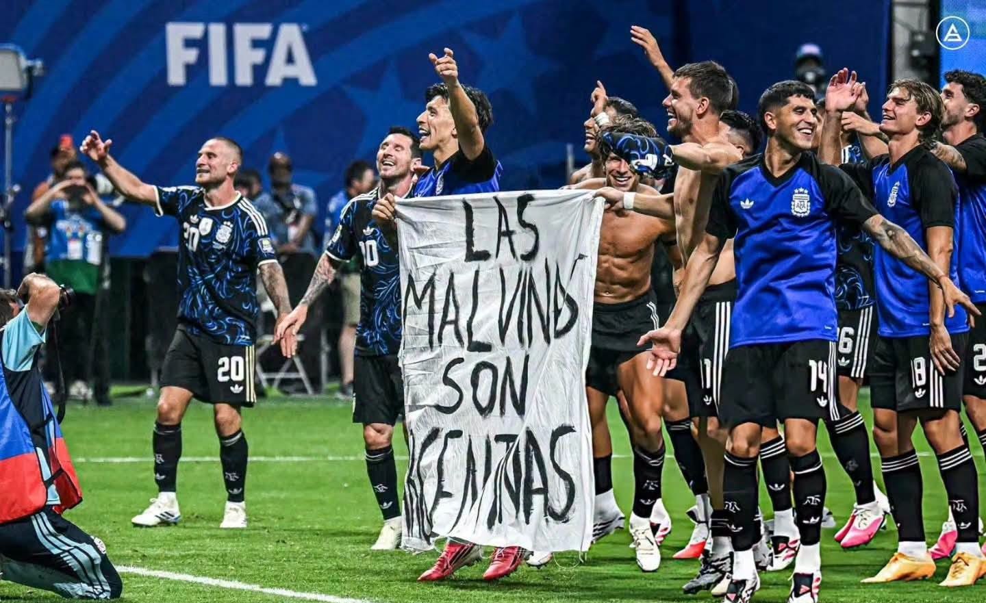 Mondiali, striscione sulle Malvinas: l’Argentina sarà multata