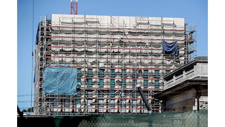Consolato Usa a Milano, risarcimento da oltre 30 milioni per gli operai sfruttati