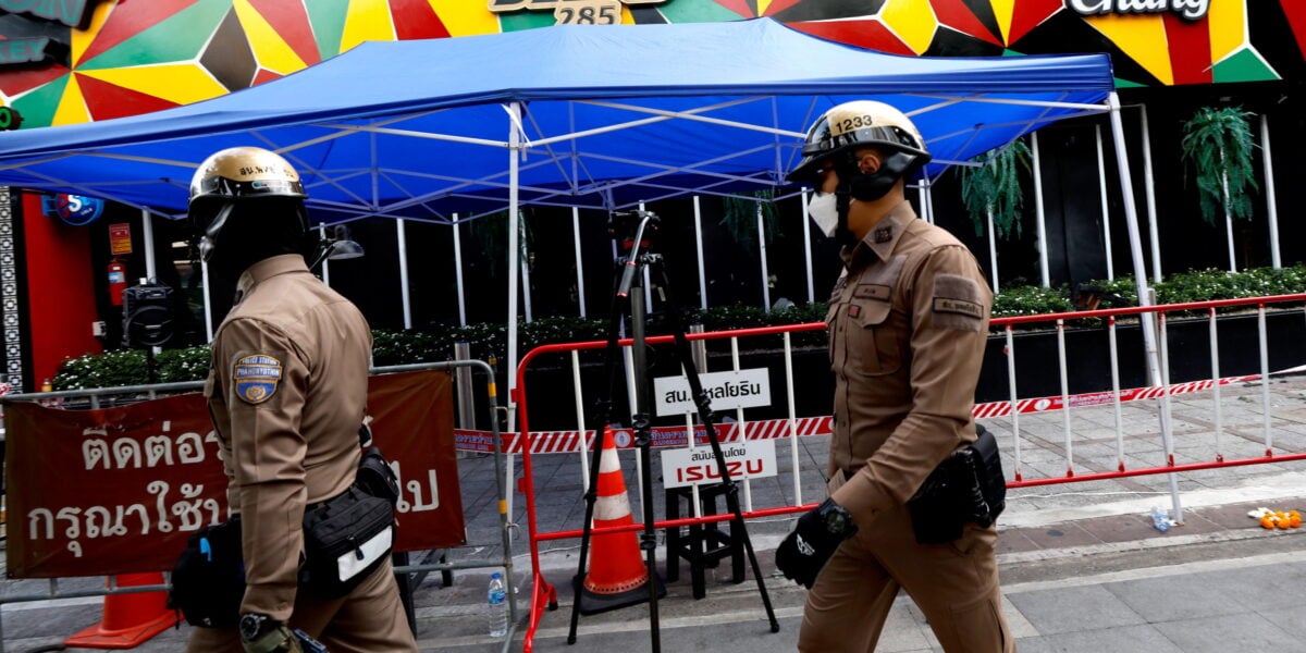 Thailandia, incendio in un bar a Bangkok: almeno 27 morti e oltre 60 feriti