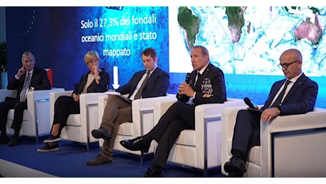 A Trieste concluso il Master sulla cultura della Difesa a bordo di Nave Vespucci