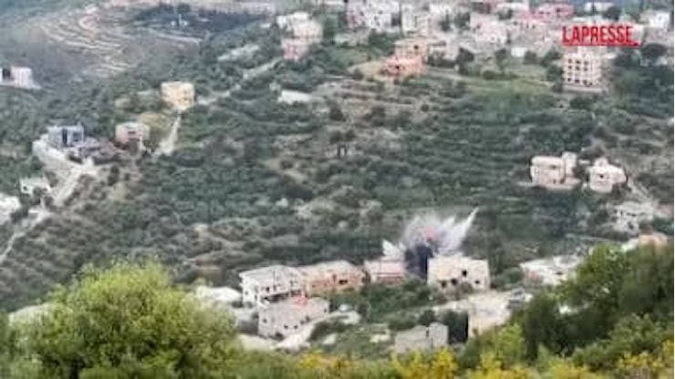 Libano, raid israeliano nel sud del Paese: il momento dell'attacco - Il Sole 24 ORE