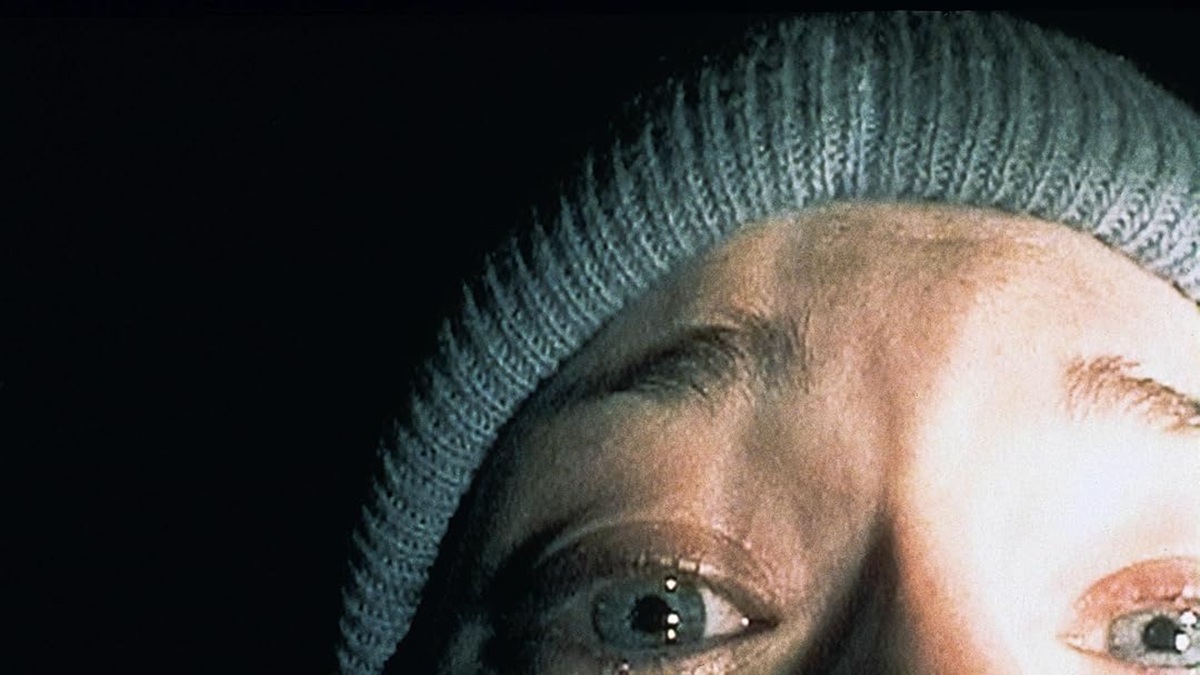 The Blair Witch Project, l’incubo nei boschi non è mai finito: tra paura e telecamera tremante il reboot torna a terrorizzarci. Ne abbiamo la prova