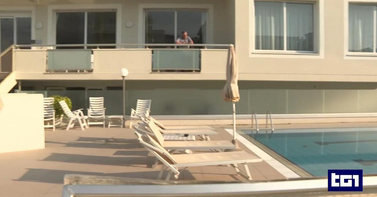 Milano Marittima, muore bimba nella piscina dell'hotel: è la seconda in pochi giorni