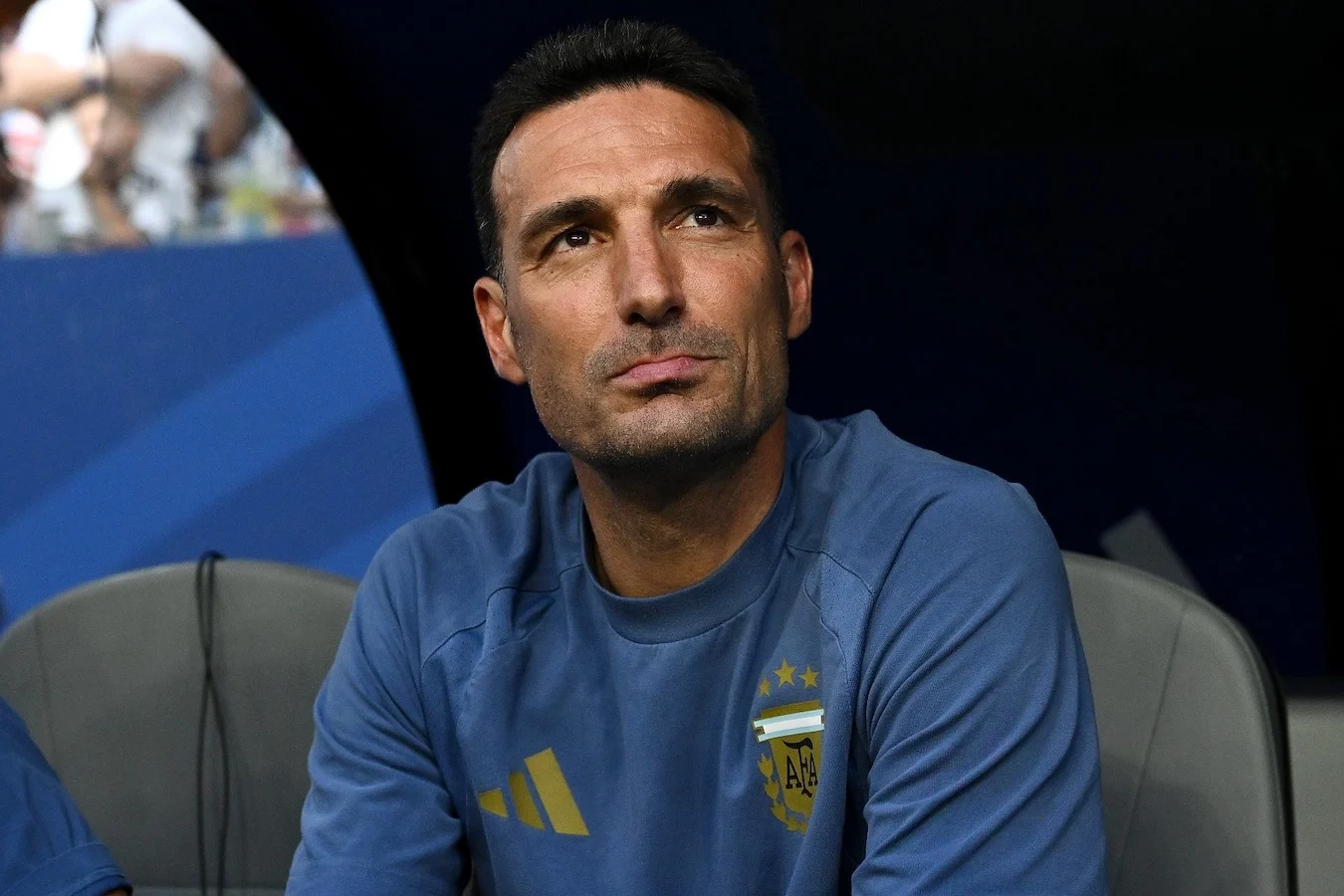 Scaloni destruttura il calcio: Quale allenatore mago. I giocatori lì metti là, gli dici tre o quattro cose, questa è la verità