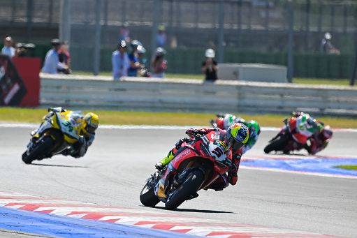 Tragedia a Brno, morti due piloti in una gara di superbike