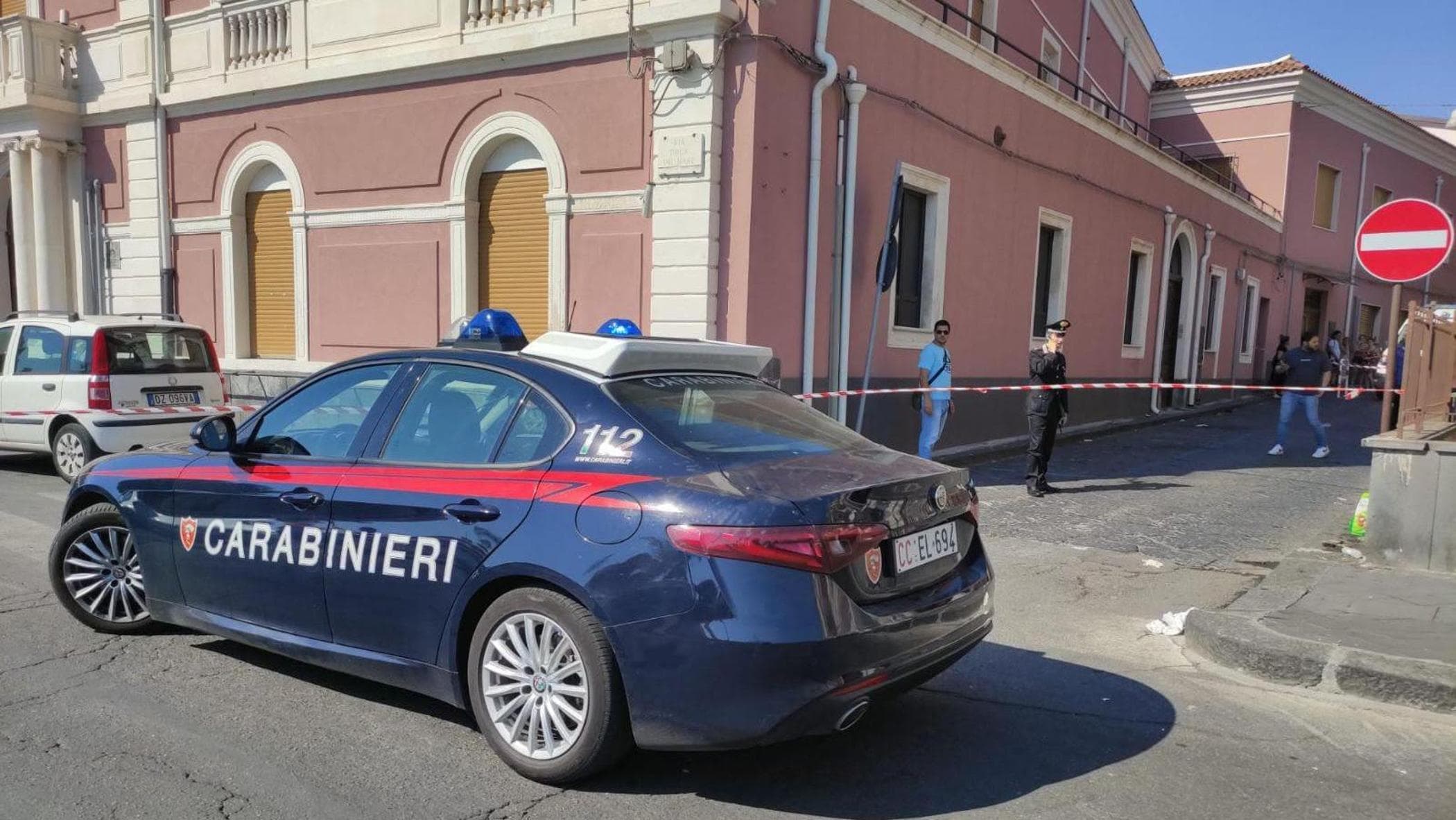 Auto a noleggio e sopralluoghi: così la banda di rapinatori preparava i colpi in gioielleria