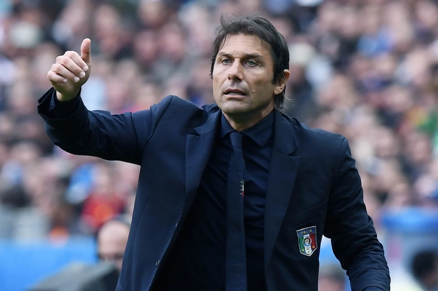 Conte e le scaramanzie: Sono cattolico praticante, solo il segno della croce