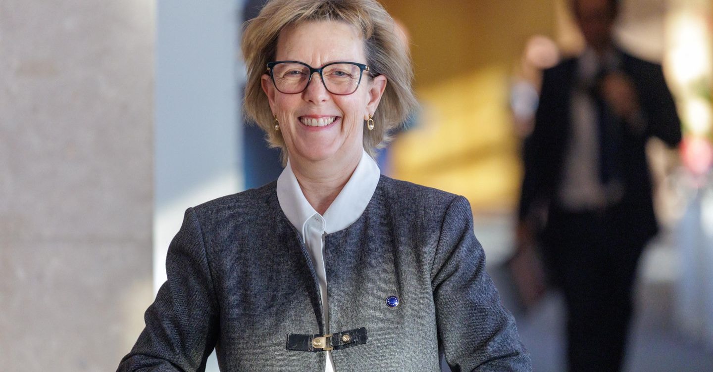 IL SOLE 24 ORE * MONDO: «BANCHE EUROPEE TROPPO PICCOLE: LA COMMISSIONE UE LANCIA IL PIANO COMPETITIVITÀ»