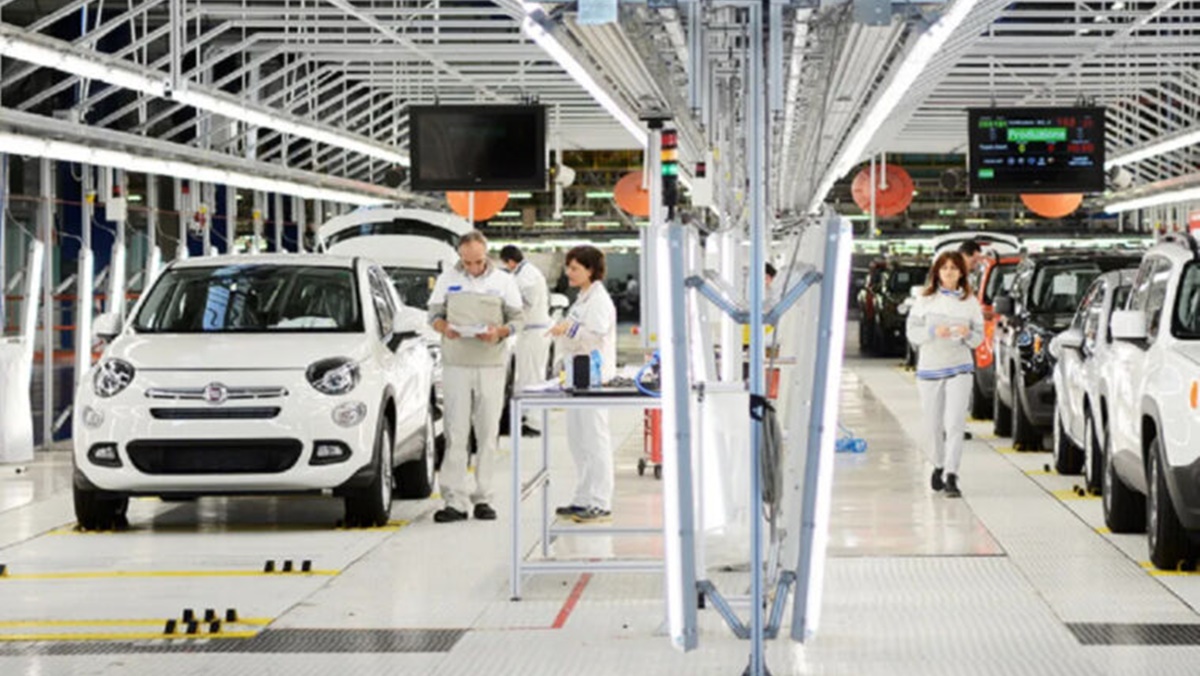 Stellantis, Melfi raddoppia la produzione ed è il motore del Sud