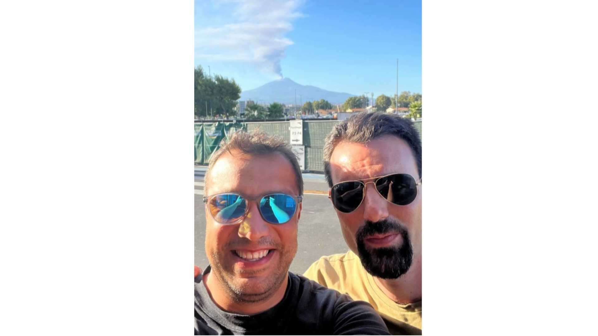 L’Etna blocca i voli da Catania, l’odissea per tornare a casa