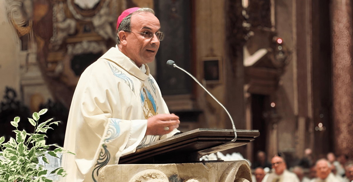 Borgo Santa Croce saluta Don Francesco, il ricordo di Pompili: Una forza più forte della morte