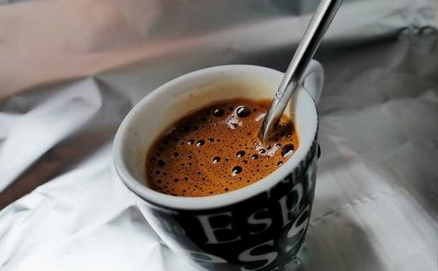 Matteo Bassetti: Fino a cinque caffè al giorno sono sicuri. La conferma arriva dall'American Heart Association