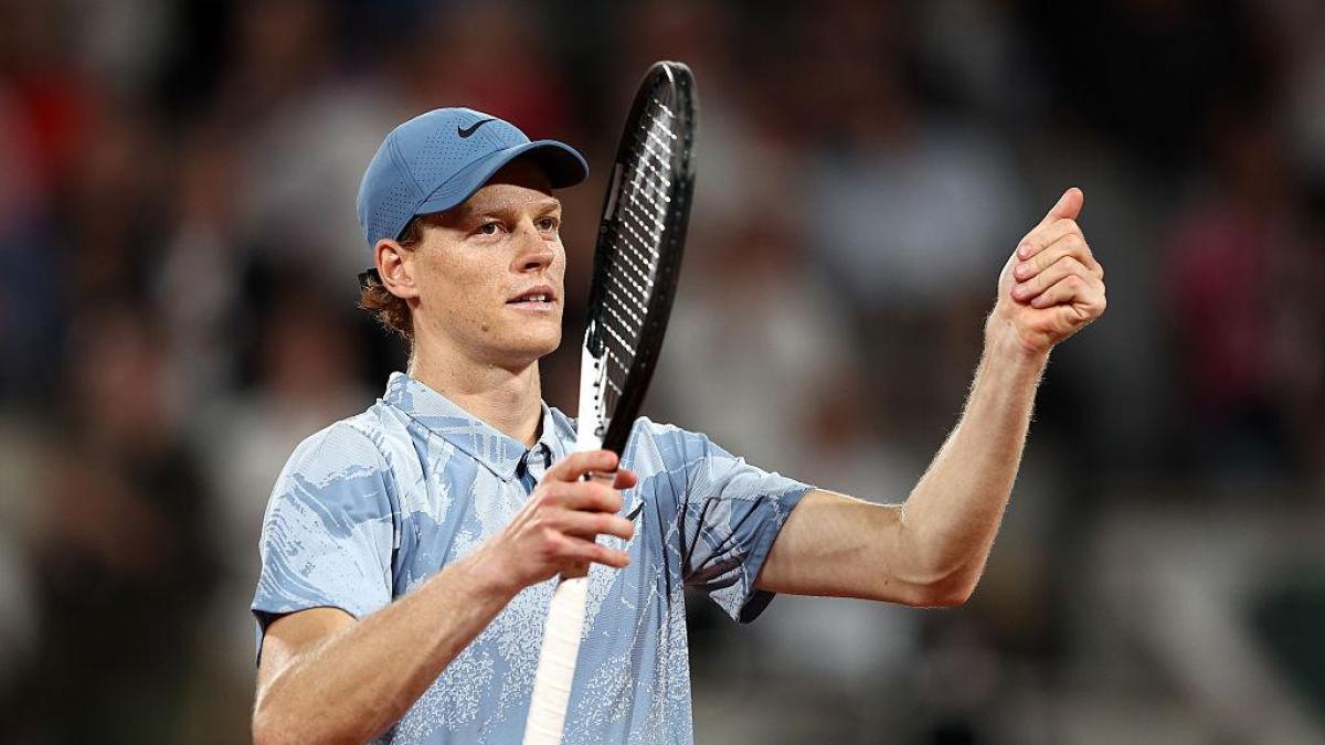 Wimbledon, attenzione al pericolo afa. Ad aiutare Sinner ci sarà il tetto