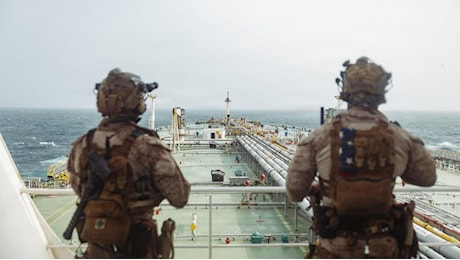 Iran, nuovi attacchi con droni contro obiettivi Usa nel Golfo