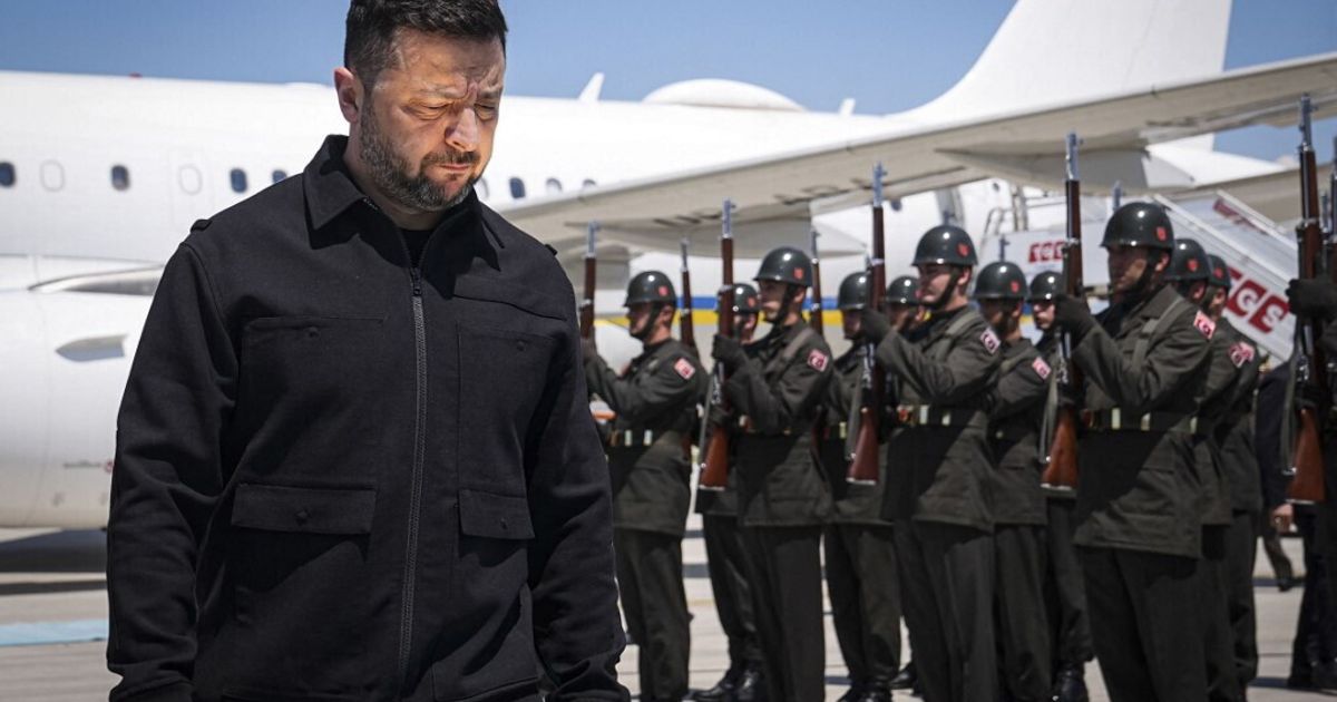 Zelensky chiede progressi su difesa e Gallagher inviato spe