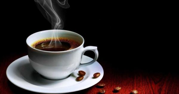 Caffeina e malattie cardiovascolari: fino a 4 tazze al giorno non nuoce