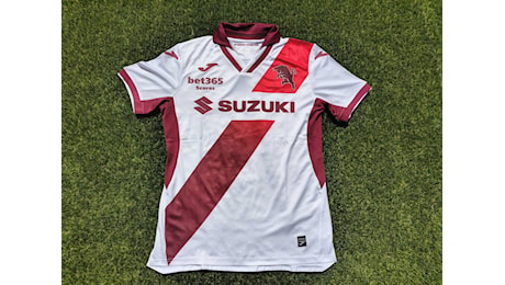 La nuova seconda maglia del Torino celebra l'Eterna Amistad con il River Plate